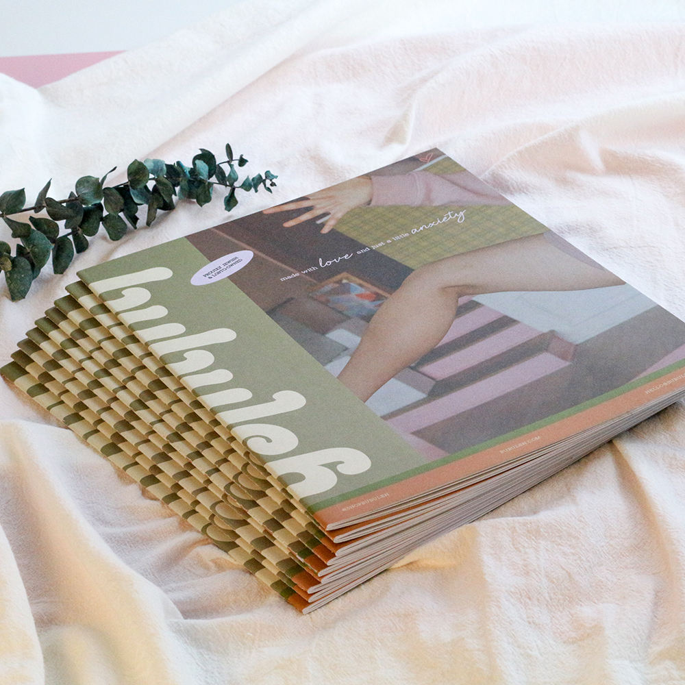 China Custom Wholesale A4 Catalog Perfect Binding Soft Cover Custom Printing on Kraft Paper Offset Paper Cardboard